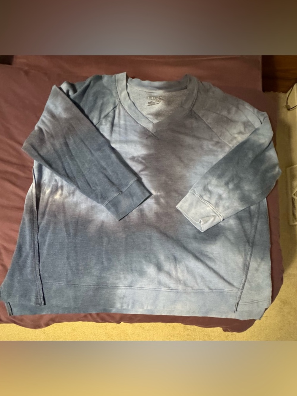 Terra & Sky women's V-Neck tshirt in Faded Blue